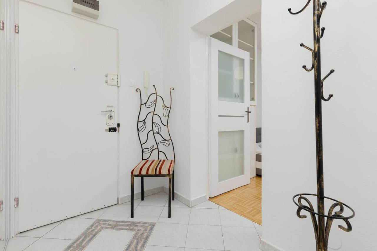 Family Apartment Bogatynska Bemowo By Noclegi Renters Varšava Exteriér fotografie